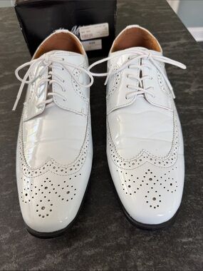 After Midnight, White Men's Wingtip Oxford Shoes